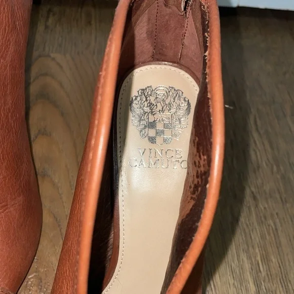GUC Vince Camuto brown leather open toe heels. 4” heel Size 8.5 M - Picture 5 of 11